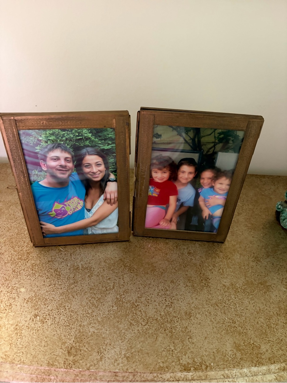 2 matching 5 x 7 gold tone metal picture frames